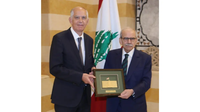 سلام يستقبل السفير الفرنسي في زيارة وداعية