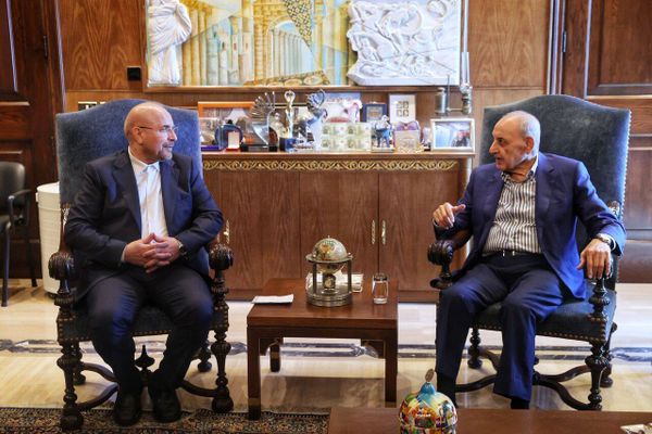 ماذا دار في الاتصال بين بري وقاليباف؟
