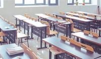"مشهد مخزٍ ومهين".. نقابة المعلمين تهاجم الاحتفال بإلغاء الامتحانات