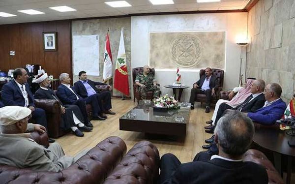 إستقبالات قائد الجيش