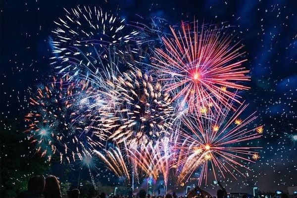 مقتل 10 أشخاص وإصابة 64 في انفجار ألعاب نارية خلال مهرجان ديني بالمكسيك