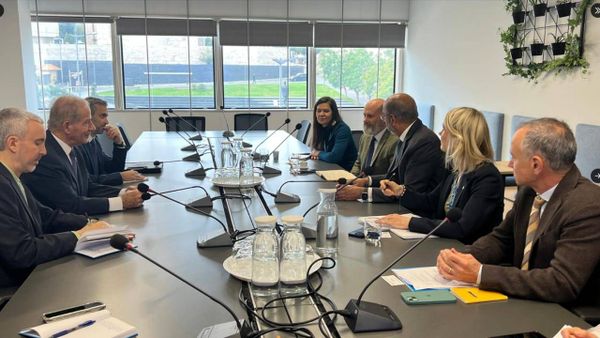 مصير المساعدات الاجتماعية للبنان مدار بحث السفير الاميركي