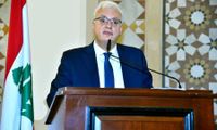 القرم : وجود الكثير من الضرائب

لا يلغي ان الموازنة جاءت بصفر عجز