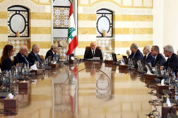مجلس الوزراء يقرّ موازنة 2027 وبدل النقل لموظفي القطاع العام