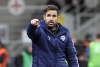 فابريغاس يغلق الباب أمام ريال مدريد