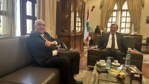 القصيفي زار سفير لبنان في قطر