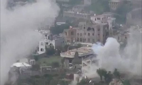 غارة جوية تستهدف تجمعات للحوثيين في جبهات غربي تعز