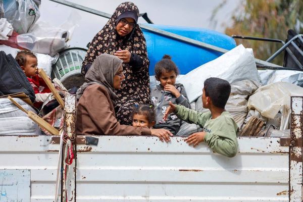 الأونروا: نزوح 810 آلاف فلسطيني من رفح خلال أسبوعين