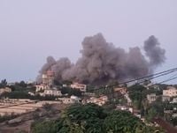 تفجيرات وغارات إسرائيلية على عيتا الجبل والنبطية الفوقا
