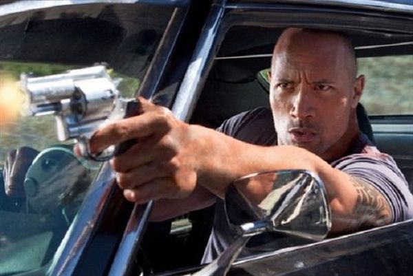 حقيقة وفاة “ذا روك” أثناء تصوير فيلم Fast & Furious 7