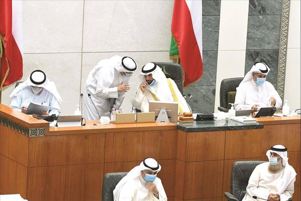 التصويت على حجب الثقة عن وزير الدفاع الكويتي في هذا التاريخ