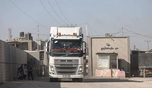 "إسرائيل": إعادة فتح معبر كرم أبو سالم مع غزة