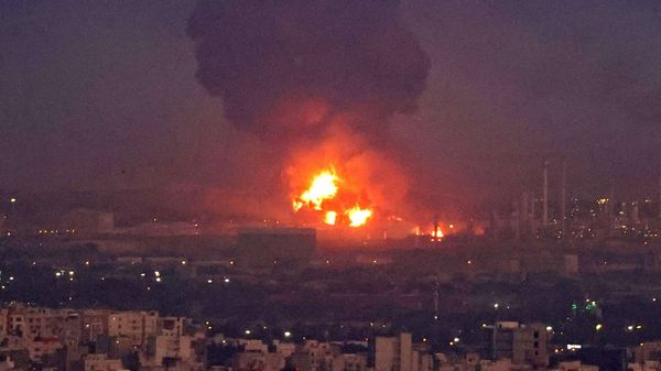 إيران: المؤشرات الأولية تشير إلى تورط إسرائيل في هجوم أصفهان