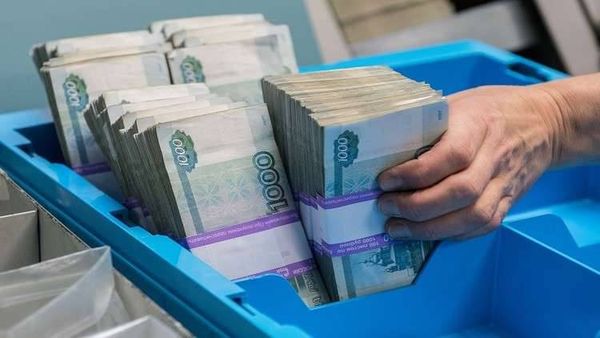 التعاون النفطي بين موسكو والرياض يدر المليارات على البلدين