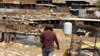 مستوطنون يقيمون بؤرتين استيطانيتين ويحرقون شاحنة فلسطينية في الضفة