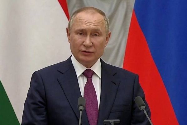 بوتين: نعلن إنضمام دونيتسك ولوغانسك وخيرسون وزاباروجيا إلى روسيا
