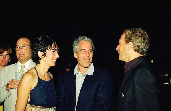 تفاصيل جديدة عن وفاة جيفري إبستين