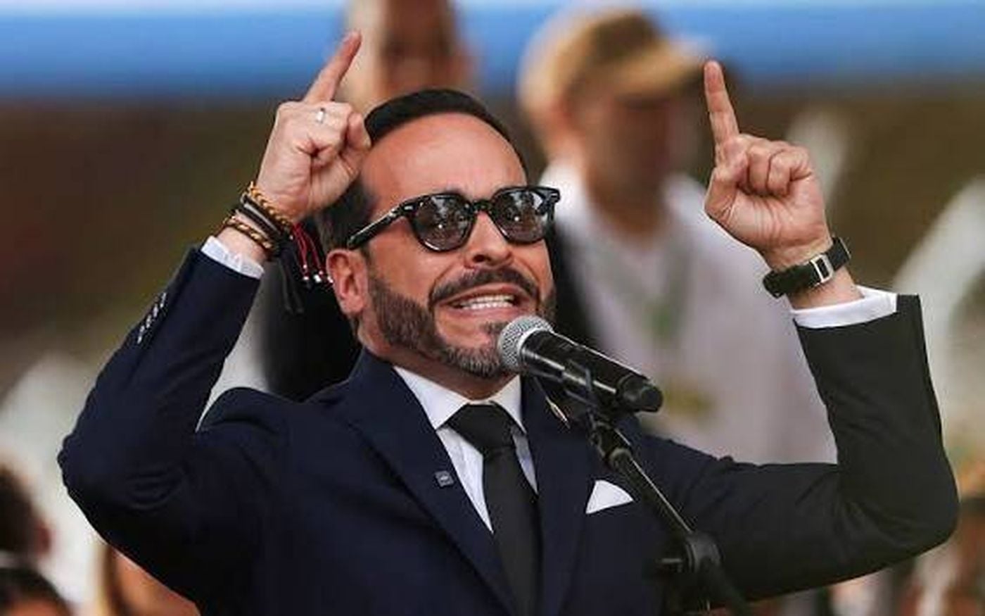 رئيس كولومبيا الجديد يشن أولى عملياته ضد المتمردين