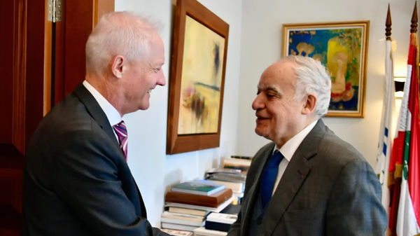 وزير الثقافة يستقبل وفدًا سويسرياً