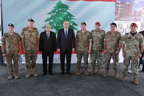 عون: سلاح الجيش السلاح الوحيد المشروع بفضل ثقة اللبنانيين
من واجب الدولة حماية رسالة الصليب الأحمر ودعم قدراته