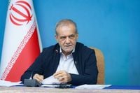 بزشكيان: على واشنطن أن تختار ما إذا كانت تريد إنهاء الحرب أم لا