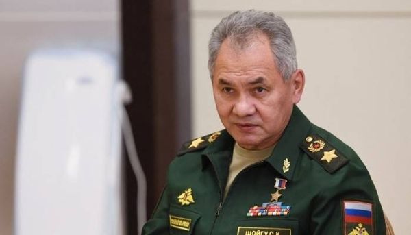 شويغو دان بشدة خلال مكالمة مع لاريجاني محاولات التدخل في الشؤون الداخلية لإيران