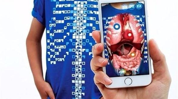 هذا الزي يأخذك في جولة افتراضية داخل جسدك.. كم يبلغ سعره؟