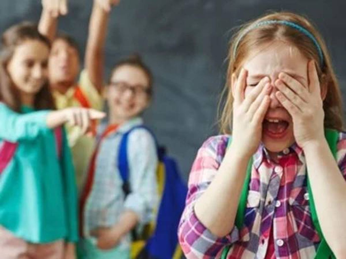 مع بداية العام الدراسي.. كيف نتعامل مع ظاهرة التنمّر؟