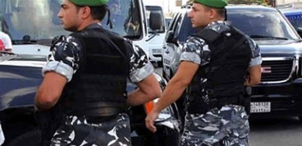 أحد أخطر المطلوبين في قبضة قوى الأمن.. هل وقعتم ضحيته؟