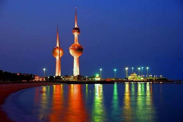 الكويت تسلم قطر لائحة بالمطالب العربية