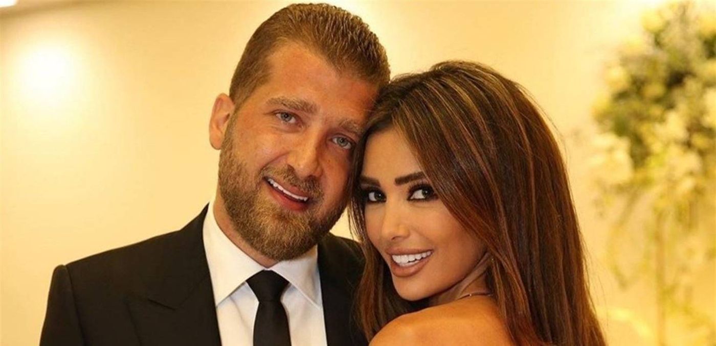 الاعلامية جيسيكا عازار  تكذب الشائعات عن طلاقها بصور مع زوجها