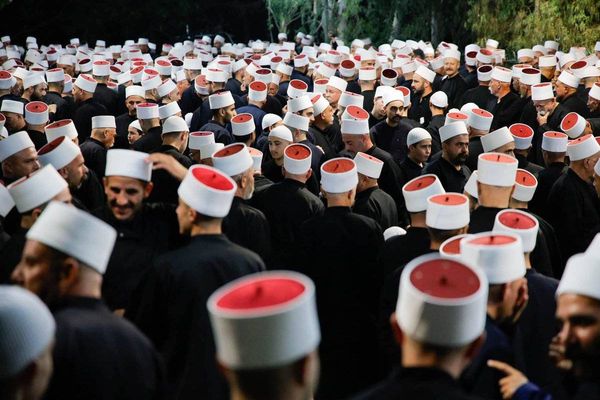 جنبلاط يتحرّك... ماذا يُرسم للدروز في المنطقة؟