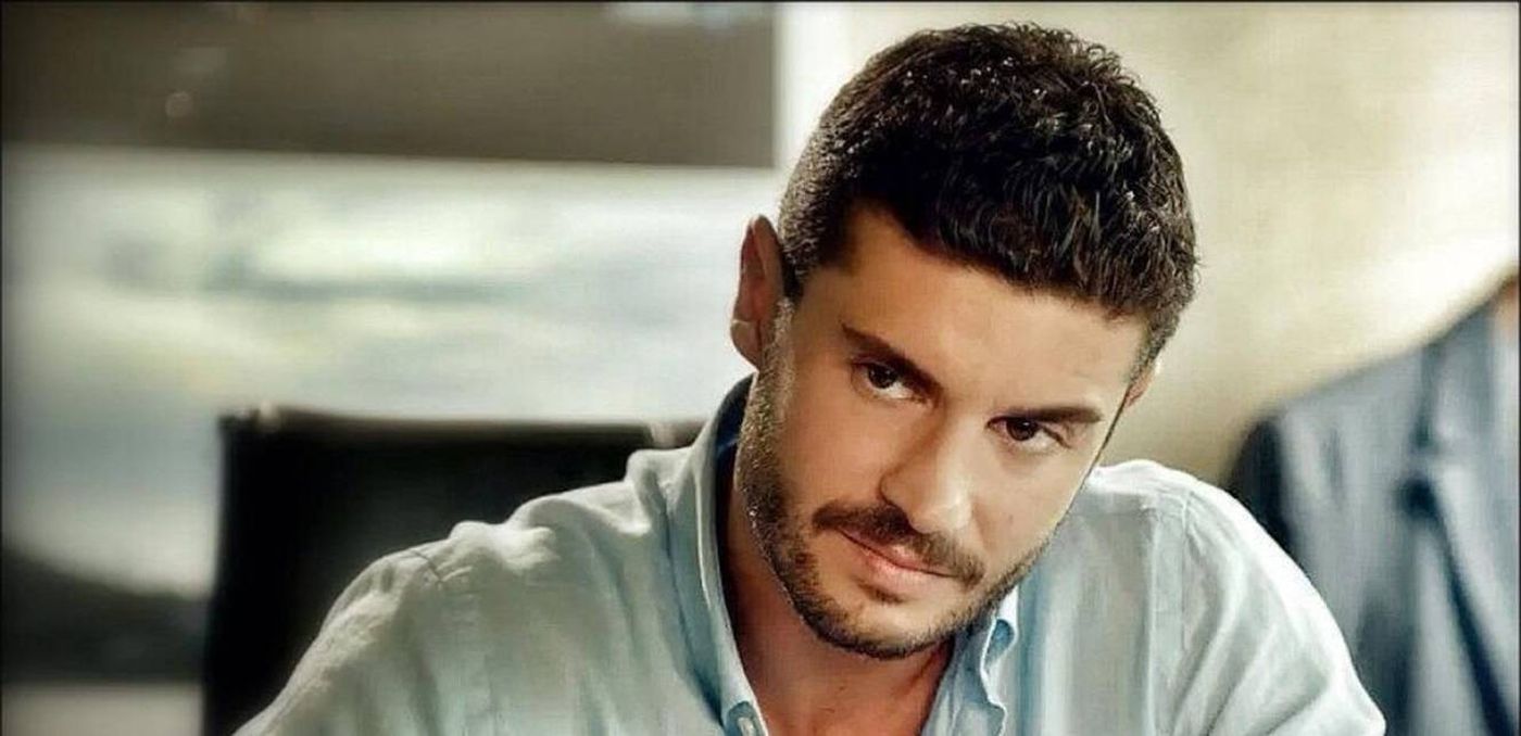 فضيحة مدوية.. نجم مسلسل "التفاح الحرام" خان زوجته مع زميلته!
