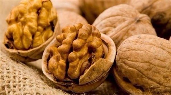هل أكل الجوز يزيد خصوبة الرجل؟ إليكم الجواب