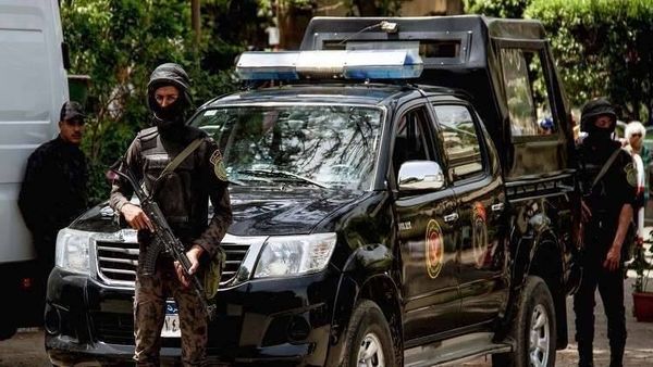 مصر.. القبض على لواء مصري متلبّساً برشوة ضخمة