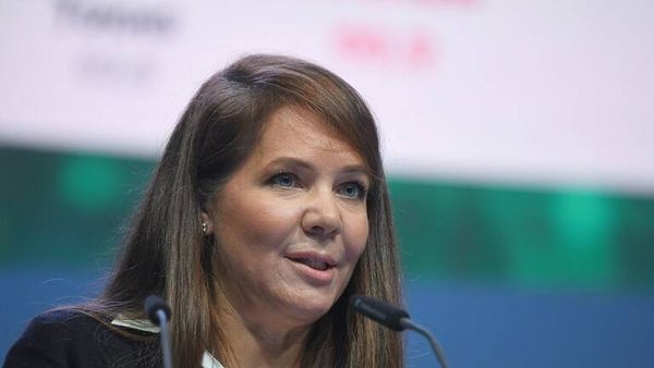 موسكو: عزل المصابين بالإنفلونزا على غرار المصابين بكوفيد-19