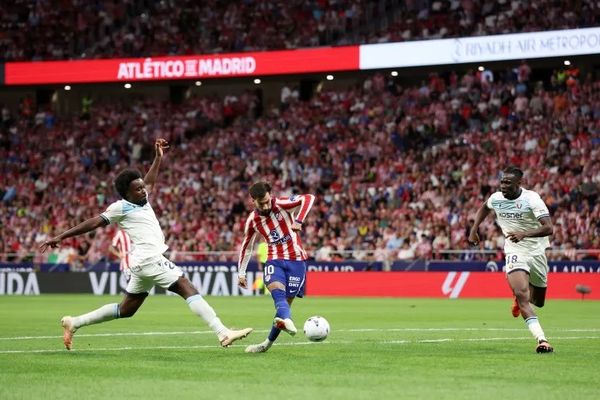 رباعية أتلتيكو تشعل الديربي.. رسالة قوية من سيميوني إلى ريال مدريد