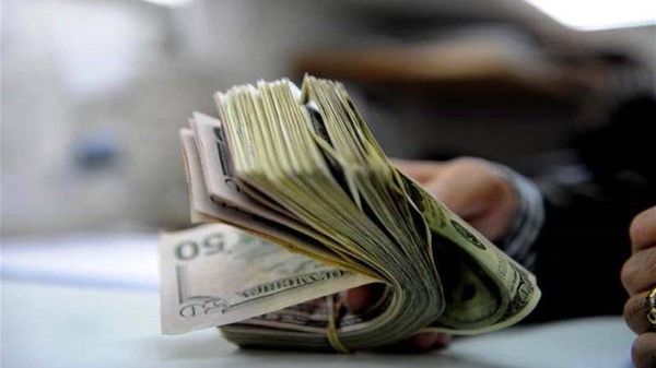 محاسب في مستشفى حكومي يزوّر شيكات ويُحرّفها ويتلاعب بقيمتها...