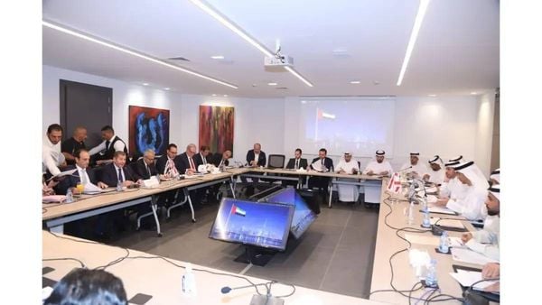 رئيس مجلس الأعمال اللبناني الإماراتي: ملتقى بيروت يمهّد لتحويل التفاهمات إلى استثمارات