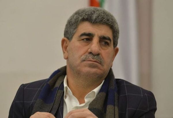 طليس يطالب الحكومة بدفع تعويضات السائقين فوراً