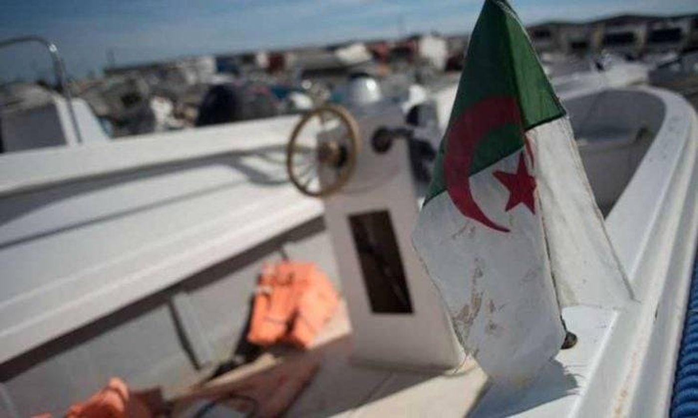إسبانيا تعيد خمسة مراهقين جزائريين بعد رحلة هجرة غير نظامية