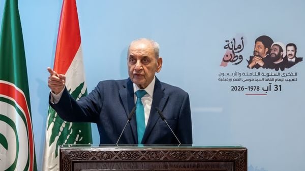 بري في الذكرى الـ 48 لتغييب الصدر ورفيقيه:
لا تضيّعوا لبنان في حروب داخليّة... الجيش خط أحمر
المرحلة لا تعطي أحداً حق التصرّف بأيّ من العناوين السياديّة تحت أيّ مُسمى