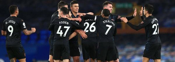 مانشستر سيتي يحلّق في صدارة الدوري الانكليزي الممتاز