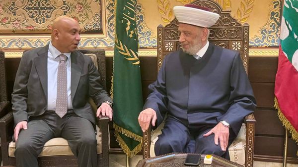 دعوة كويتية للمفتي دريان لزيارة الكويت وتأكيد استمرار دعم لبنان