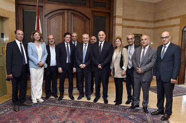 بري التقى سفير بريطانيا ومكاري

باسيل : لن ننجح بإنتخاب رئيس إلا من خلال التفاهم
والتسوية الخارجيّة رهان غير عقلاني وغير محسوم