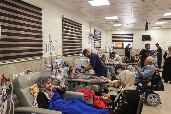 صحة غزة تحذر: مئات حالات سرطان الثدي قد تبقى بلا تشخيص