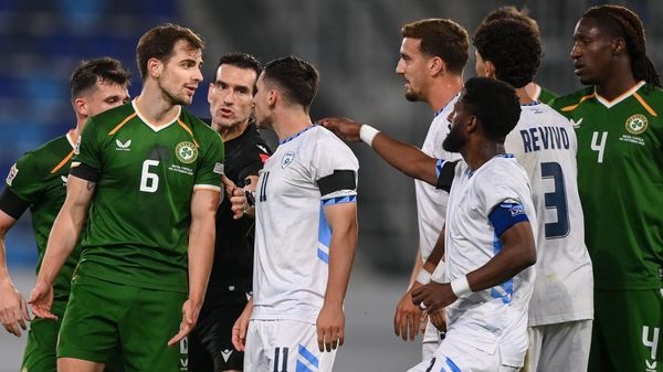 الاتحاد الأيرلندي يطالب "يويفا" بإبعاد منتخبه عن منتخب الكيان الصهيوني