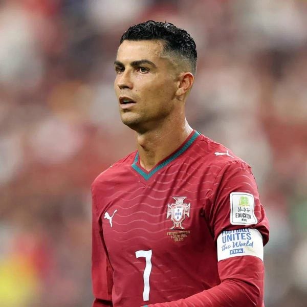 "ألا تنفخون الكرات؟"... ماذا أغضب رونالدو في مران البرتغال؟