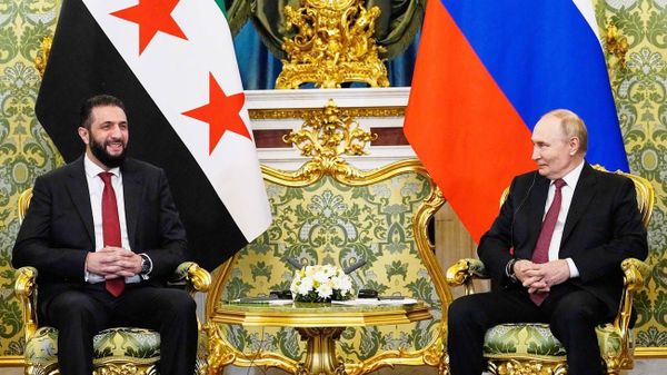 الشرع من موسكو: روسيا تدعم وحدة سوريا واستقرار الإقليم