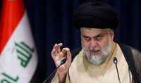 مقتدى الصدر لنواب الكتلة: استقيلوا من البرلمان العراقي